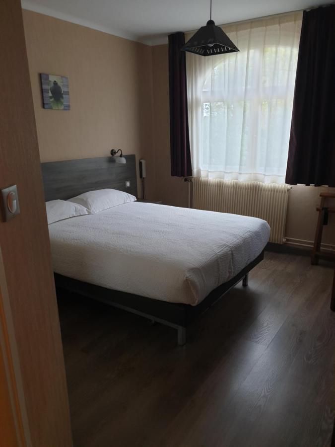 Logis Doubs Rivage Hotell Charette-Varennes Eksteriør bilde